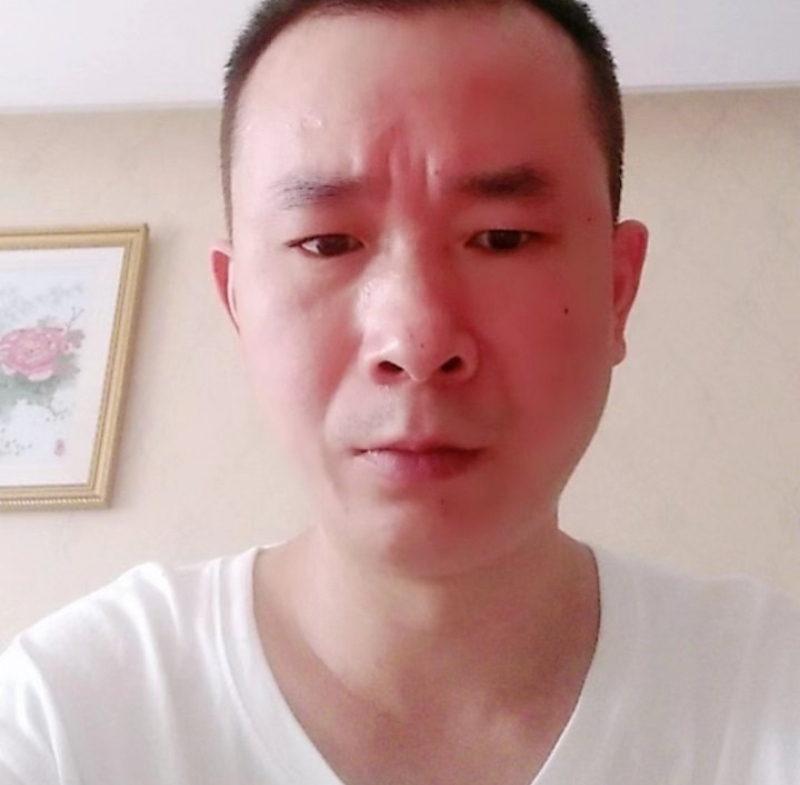 自由飞翔的第三张照片--成都残疾人相亲网